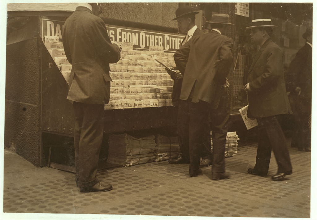 [Newsstand].  Location: [New York, New York (State)]