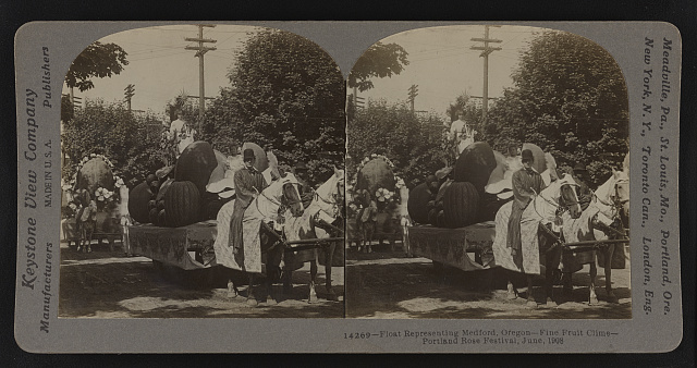 Float representing Medford, Oregon--Fine Fruit Clime--Portland Rose Festival, June, 1908